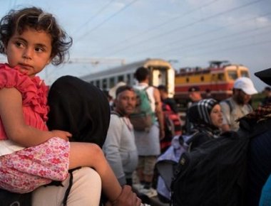 Deutsche Welle: Δεκάδες χιλιάδες πρόσφυγες μηνύουν τη Γερμανία για την παροχή ασύλου